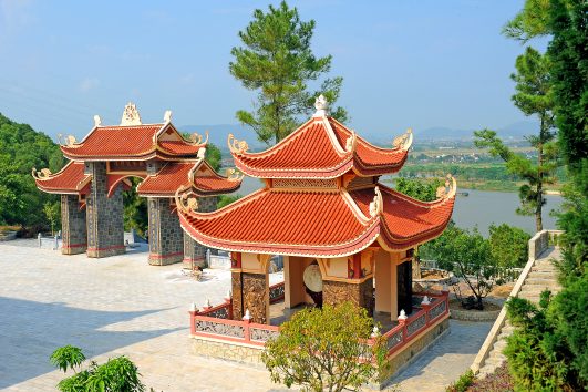 ECHOES 01 – CẦU HÀM RỒNG – CÔNG VIÊN TƯỞNG NIỆM – THIỀN VIỆN TRÚC LÂM – ĐỀN THỜ BÀ MẸ VIỆT NAM ANH HÙNG