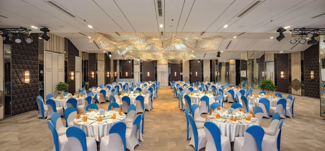 Không gian tổ chức tiệc gala của VNPlus Travel & Event