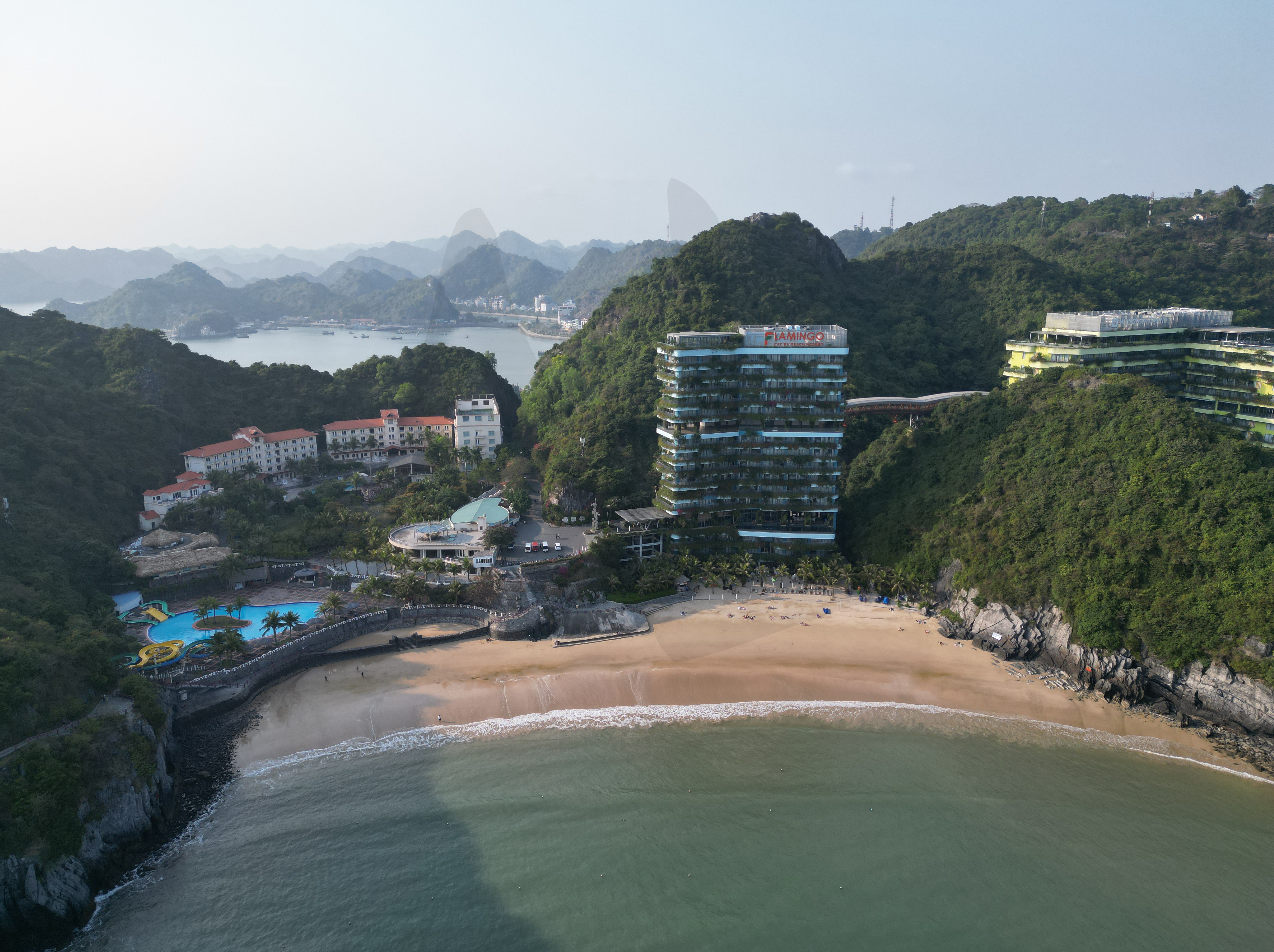 Bãi Cát Cò - Đảo Cát Bà - VNPlus Travel & Event